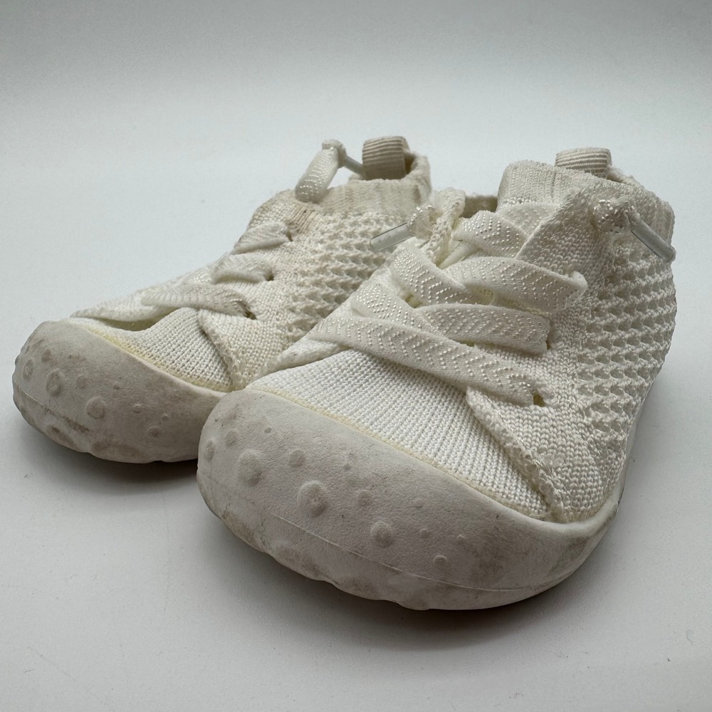 Toddler Knit Sneakers‎ White Slip On Walking Shoes Size 5 Baby Toddler
